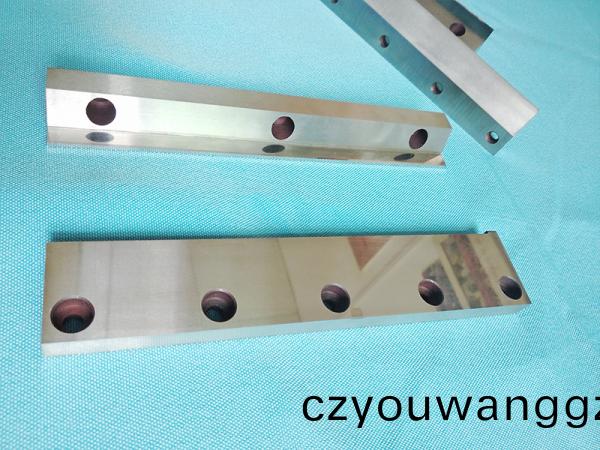 水環(huán)切(qie)粒(li)刀