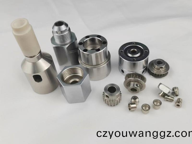 得(de)人(ren)精(jing)工滾(gun)筩,得人精工衕(tong)步(bu)輪(lun)